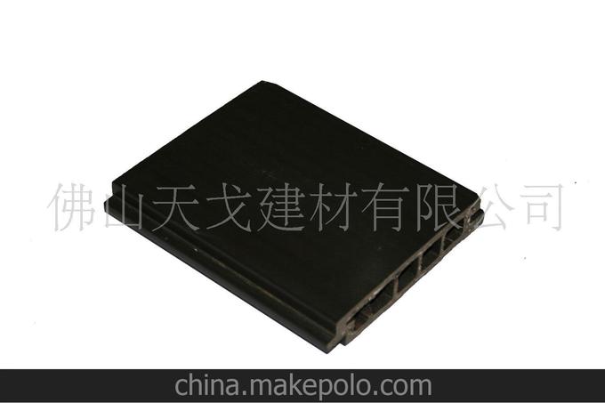 供應(yīng)生態(tài)木防滑防水塑木地板 綠可木墻面新型材料 木地板墻板圖片
