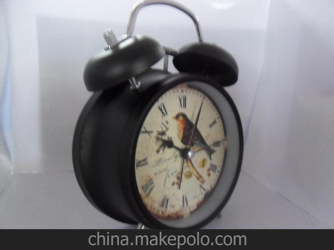 4寸復古鬧鐘創(chuàng  )意鳥(niǎo)靜音夜燈雙鈴圖片