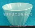 多色搭配 多棱角纹饰陶瓷碗 冰激凌糖果碗